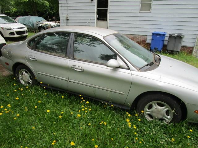 Taurus GL Ford Silver 4 Door 174K miles