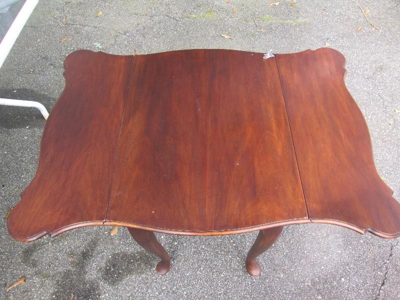Wooden Drop Leaf Side Table Bracket Trim Curved To Pad Feet
