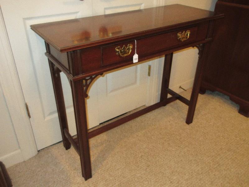 Mahogany Council Craftsman Furniture Chippendale Traditional Style Console/Sofa Table