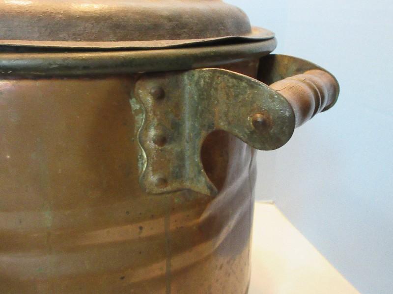 Antique Copper Boiler Moonshine Still/Wash Tub w/ Lid & Wooden Handles