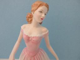 Royal Doulton Bone China Classics Collection "Jayne"