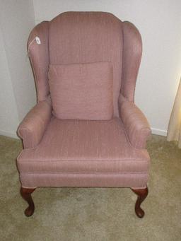 Broyhill Furniture Queen Anne Style Wing Back Chair Mauve Upholstery