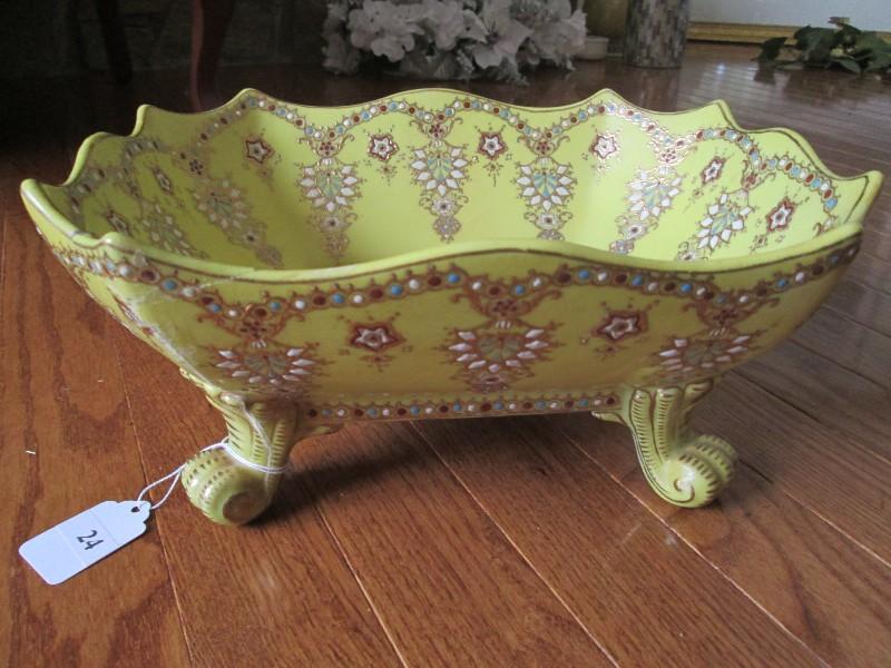 Ornate Design Centerpiece Bowl Ceramic Gilted/Colorful Floral Design Pattern