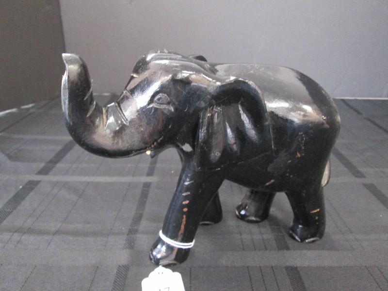 Black Wooden Elephants Décor