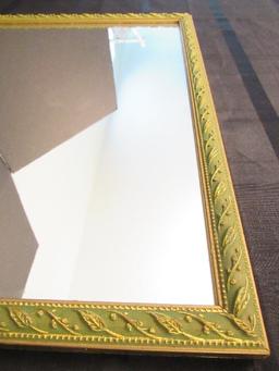 Wall Mounted Mirror in Gilted Wood Frame/Matt Twist/Leaf Motif