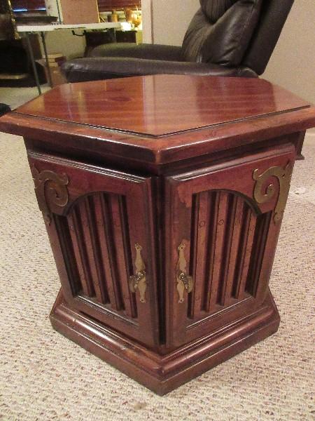 Knotty Pine Hexagon Shape End Table w/ Double Slat Panel Doors