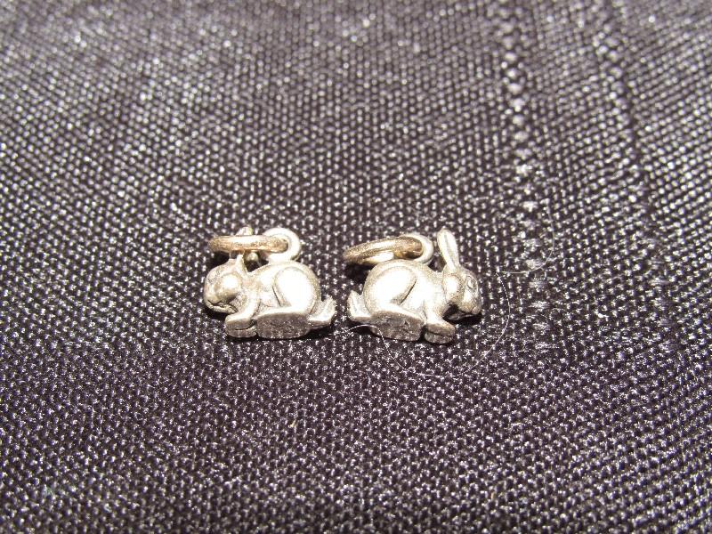 925 Lot - Two 1837 T&Co. Earrings, Pair Bunny Pendants, 2 Wave Earrings, Clear/Black Ring