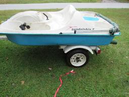Sundolphin 5 Fiberglass Paddle Boat 110lbs, 550lbs Capacity
