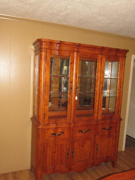 Maple Tall China Cabinet 3 Doors w/ 5 Glass Windows, 2 Inlay Glass Shelves