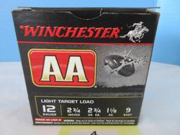 Winchester AA Light Target Load 12 Gauge 2 3/4" 1145 Velocity 1 1/8oz.