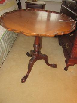 Johnson-Handley-Johnson Co. Dark Wooden Side Table Folding Scalloped Body