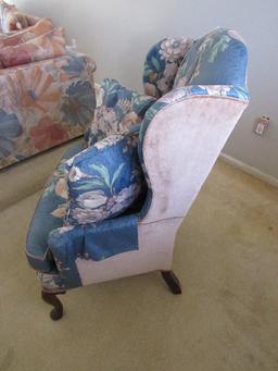Queen Anne Style Living Back Chair w/ Mahogany Legs w/ 2 Pillows