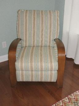 Leggett & Platt Transitional Modern Stripe Upholstery Recliner w/ Wooden Trim Arched Arms