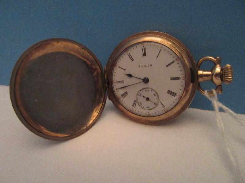 Early Elgin 1 3/8" D Pocket Watch w/ Second Hand Traditional Engraved Design