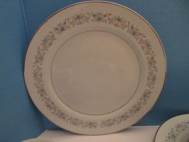 28 Pieces - Mikasa Fine China Deborah Pattern Blue Roses Tan Scrolls Design Dinnerware