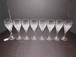 8 Clear Crystal Wine Glasses Fan/Leaf Cut Pattern