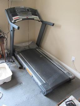 NordicTrack Elite 3200 Treadmill Exercise Machine