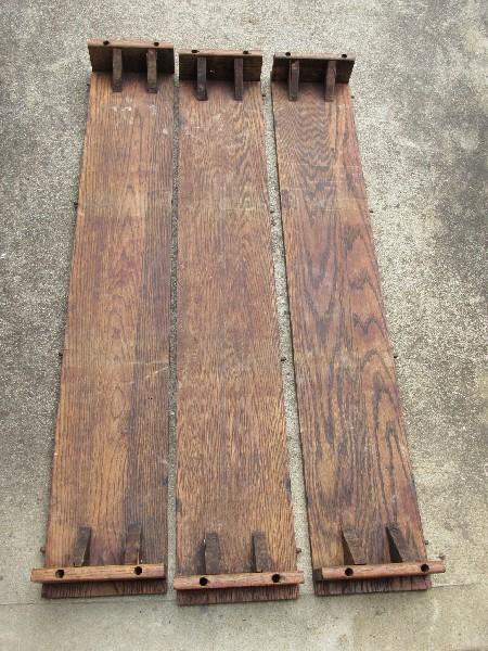 Vintage/Antique Wooden Dining Table w/ 3 Leaves, Block Legs, Fan-Cut Trim