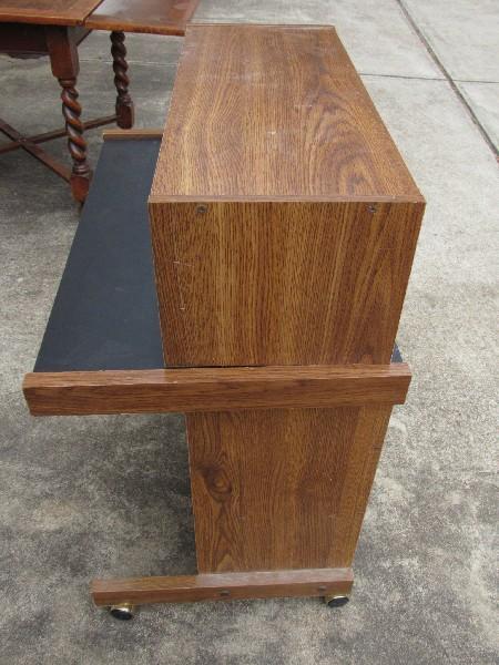 Wooden Veneer/Black Top Laptop Computer Desk on Casters