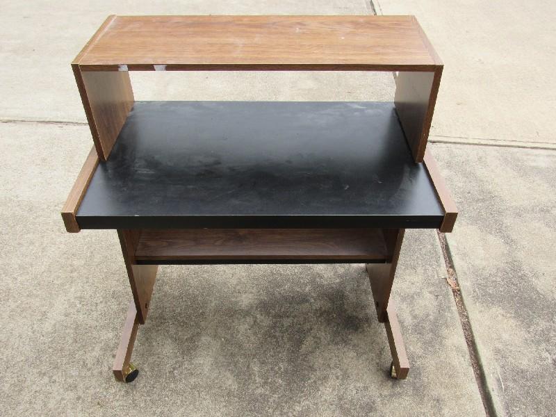 Wooden Veneer/Black Top Laptop Computer Desk on Casters