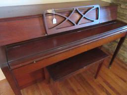 Kohler & Campbell Heirloom Quality Mahogany 39" Spinet Piano w/ Bench Lift Seat