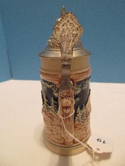 Western Germany Beer Stein w/ Lid Relief Design Couple Cabins & Mountain Background
