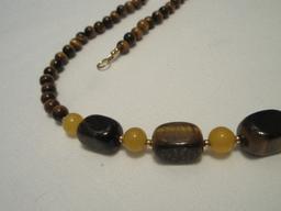 Vintage Lee Sands Lion Head Inlay Pendant Tiger Eye Beaded Necklace