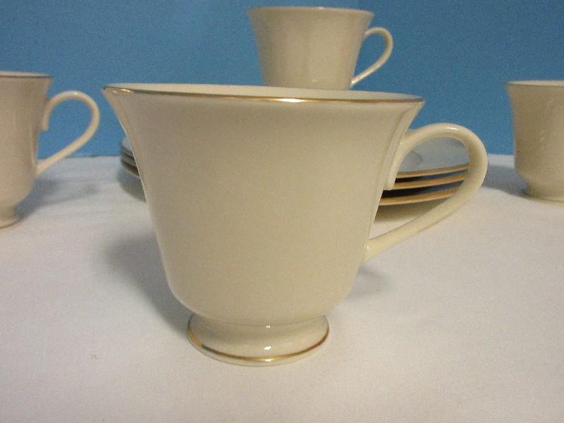 12 Pieces Dinnerware - Lenox Fine China Hayworth Pattern