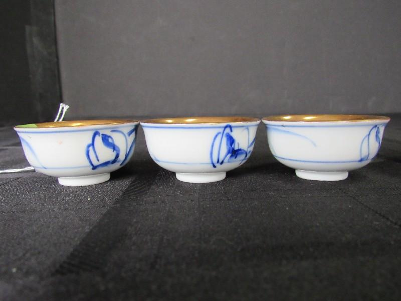 Amazing Porcelain Japan 7 Sake Cups Hand Painted Kami Motif/Gilded Design