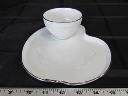 Noritake Japan Casablanca 6842 Ceramic Lot - Raised Hand Painted Floral Trim