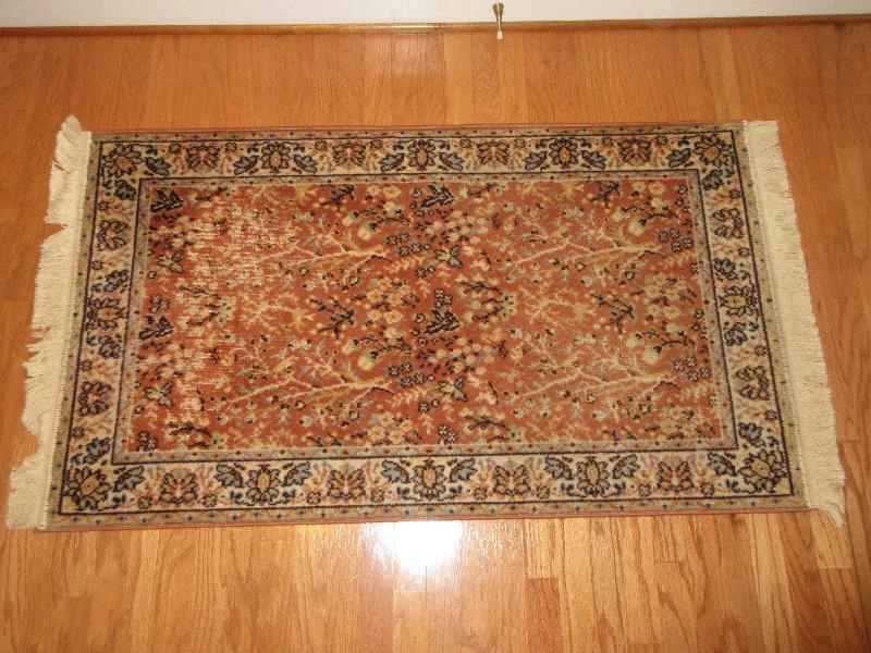 Traditional Timeless Pattern Scatter Rug w/ Fringe