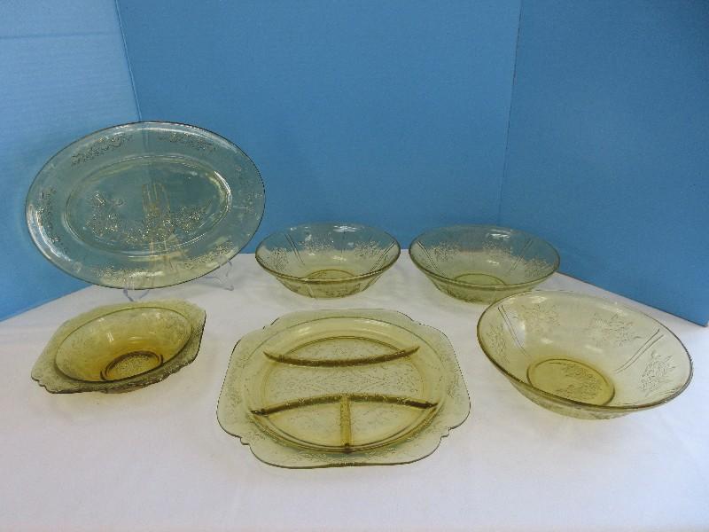 Group - Amber Depression Glass 3 Federal Glass Sharon Cabbage Rose Pattern Large Fruit Bowls