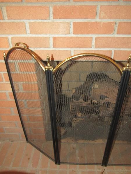 4 Panel Arch Top, Urn Finial Fireplace Guard Black Metal