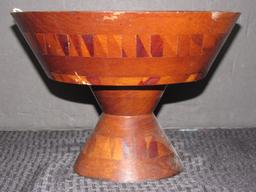 Large Wooden Zig-Zag Pattern Fruit Bowl Raised