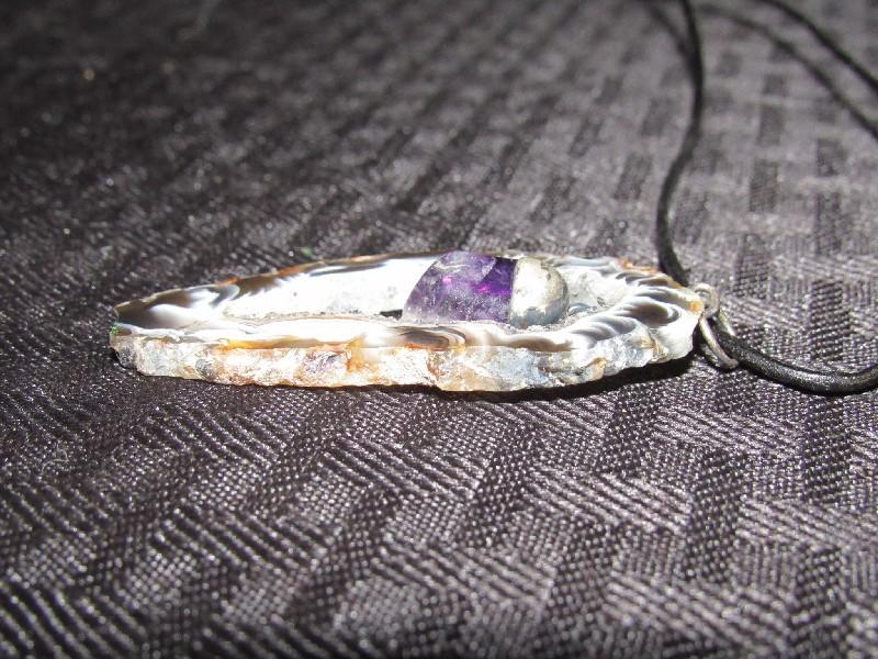 Interesting Quartz Mineral Stone Pendant w/ Amethyst Stone Center Pendant