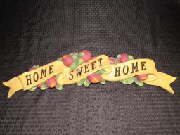 Home Sweet Home Apple Motif Wall Décor