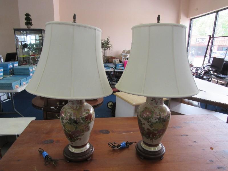 Pair - Ornate Asian Pattern/Motif Gilted Birds in Branches Lamps on Wood Base