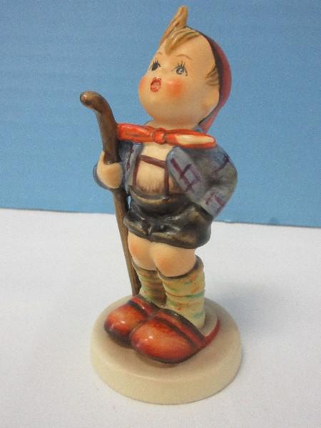 Goebel Hummel Porcelain Collectible "Little Hiker" 4 1/4" Figurine