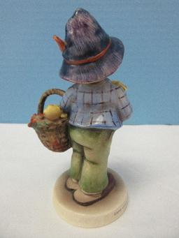 Goebel Hummel Porcelain Collectible "Easter Greeting" 5 1/4" Figurine