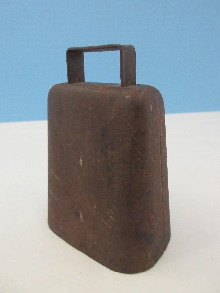 Vintage Metal Rustic Cow Bell