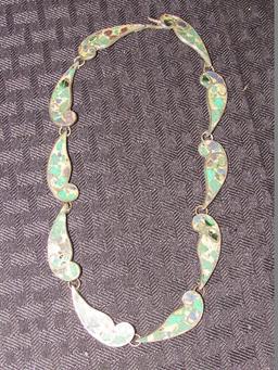 Silver Scroll w/ Green Stone Enamel Pattern Necklace