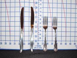 2 Sterling Handle Sheaf Pattern Knives w/ Stainless Handle & 2 Reed & Barton