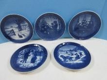 5 Collectors Royal Copenhagen Porcelain Annual Chrestmas 7 1/4" Plates Dated Blue/White
