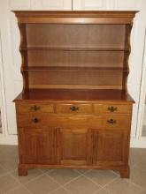 2 pc. Stately Henkel-Harris Co. Fine Furniture Cherry Traditional Hutch Sideboard Cabinet