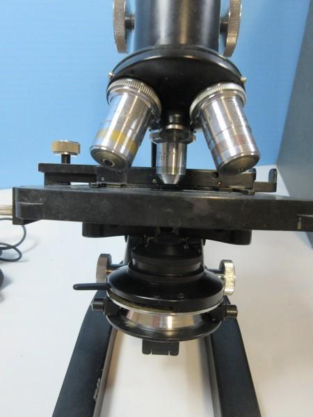 Scarce Find Vintage American Optical Spencer Microscope Three Objectives, Mechanical Stage,