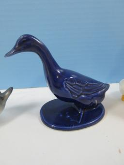 Collectors Brayton Laguna Pottery 6 1/2" Pair Dutch Boy & Girl w/3 Geese Figurines, 4 1/2" Blue