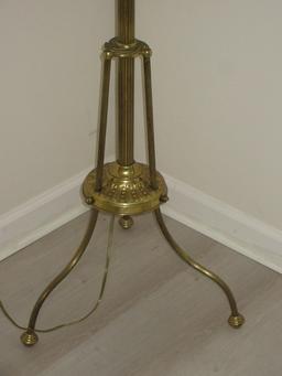 Magnificent Victorian Era Style Princeton Oil Lamp Adjustable Height Converted Floor Lamp