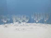 18pcs Crystal Wine Stemware Set of 8 Crate & Barrel Fluted Champagnes, Red Wine Stems &