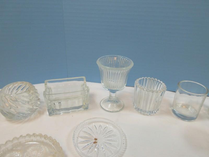 Lot Anchor Hocking Wexford 2 1/2" Shot Glass, 2 Daisy & Button urn Toothpick Holders, Crystal