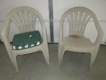 3 Molded Patio Deck Lawn Chairs